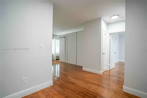 7325 Carlyle Avenue Miami Beach FL 33141