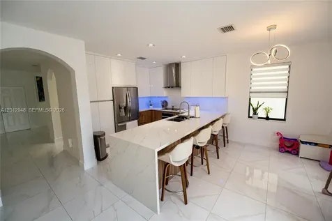 8821 W 34th Court Hialeah FL 33018