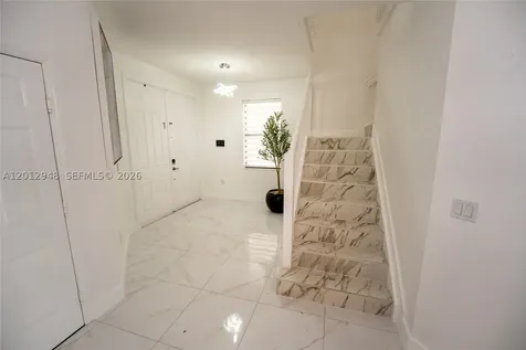 8821 W 34th Court Hialeah FL 33018