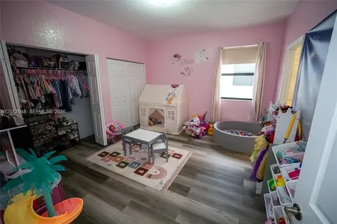 8821 W 34th Court Hialeah FL 33018