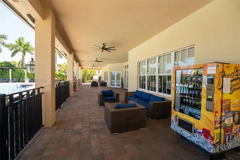 8821 W 34th Court Hialeah FL 33018