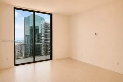 77 SE 5 Street Miami FL 33131