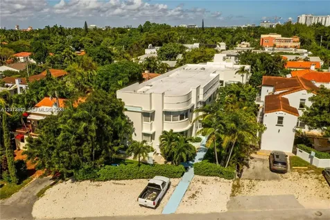 319 W 28th Street Miami Beach FL 33140