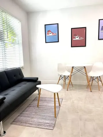 319 W 28th Street Miami Beach FL 33140