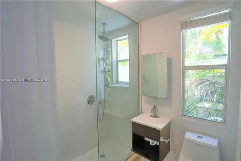 319 W 28th Street Miami Beach FL 33140