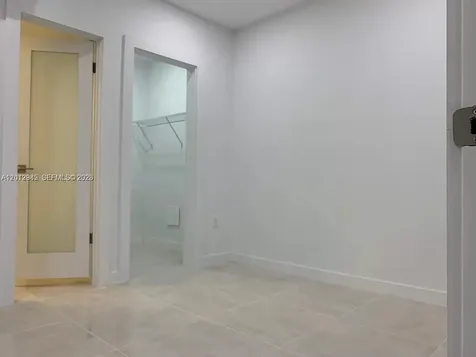 319 W 28th Street Miami Beach FL 33140