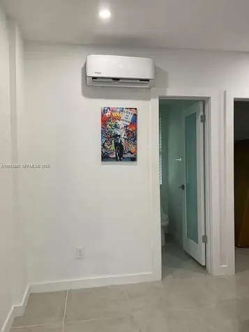 319 W 28th Street Miami Beach FL 33140