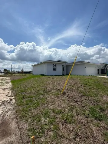3629 E Gator Circle Cape Coral FL 33909