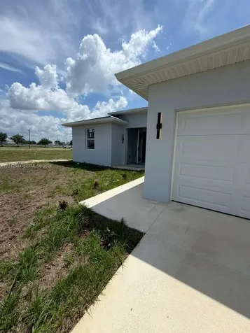 3629 E Gator Circle Cape Coral FL 33909