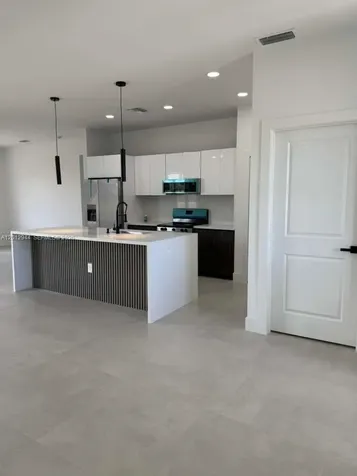 3629 E Gator Circle Cape Coral FL 33909