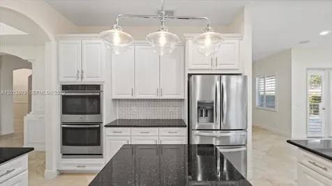 8610 Lakeside Bend Parkland FL 33076