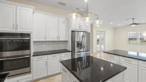 8610 Lakeside Bend Parkland FL 33076