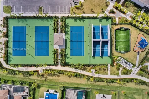 8610 Lakeside Bend Parkland FL 33076