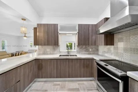 10570 SW 56th Terrace Miami FL 33173