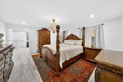 10570 SW 56th Terrace Miami FL 33173