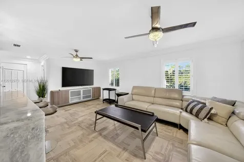 10570 SW 56th Terrace Miami FL 33173