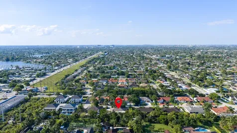 10570 SW 56th Terrace Miami FL 33173
