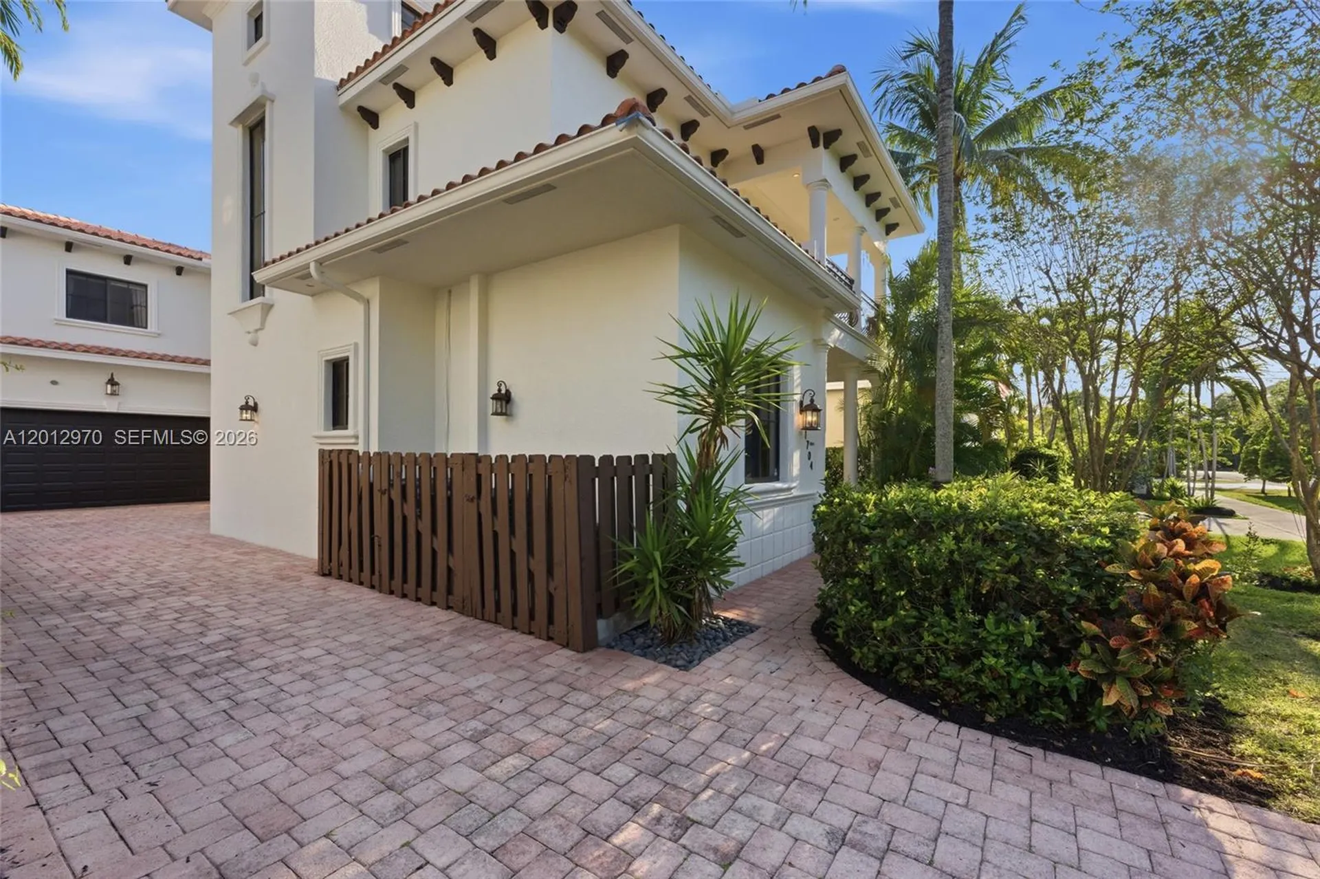 1704 NE 1st Street Fort Lauderdale FL 33301