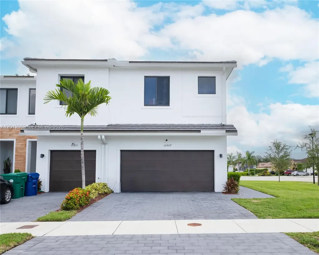 10807 SW 232nd Terrace Homestead FL 33032