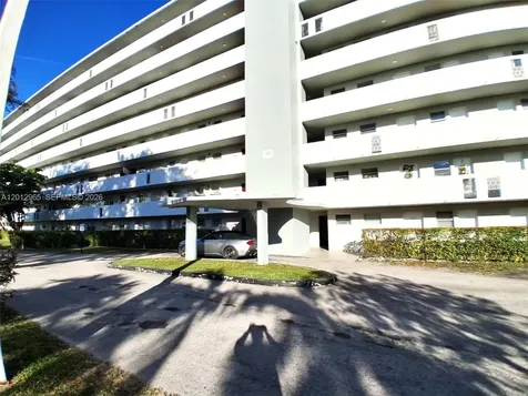 1770 NE 191st Street Miami FL 33179