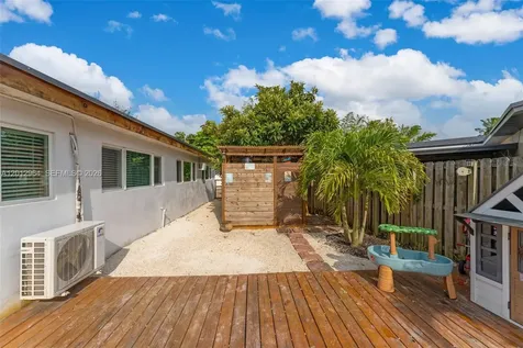 16340 SW 276th Terrace Homestead FL 33031