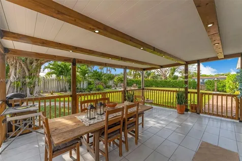 16340 SW 276th Terrace Homestead FL 33031