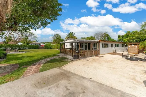 16340 SW 276th Terrace Homestead FL 33031
