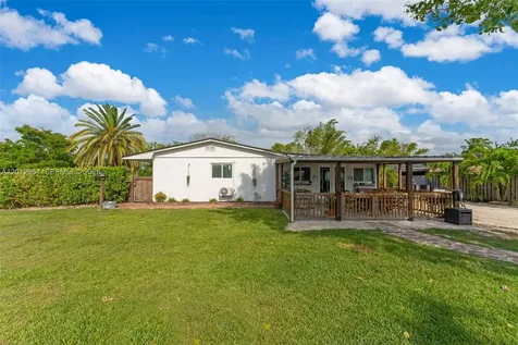 16340 SW 276th Terrace Homestead FL 33031