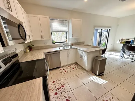 788 NE 208 Lane Miami Gardens FL 33179