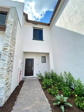 788 NE 208 Lane Miami Gardens FL 33179