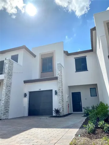788 NE 208 Lane Miami Gardens FL 33179