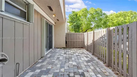 570 Woodgate Circle Sunrise FL 33326