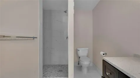 570 Woodgate Circle Sunrise FL 33326