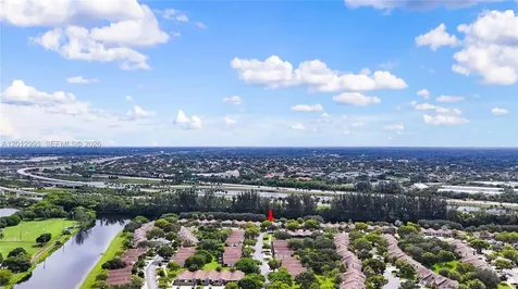 570 Woodgate Circle Sunrise FL 33326