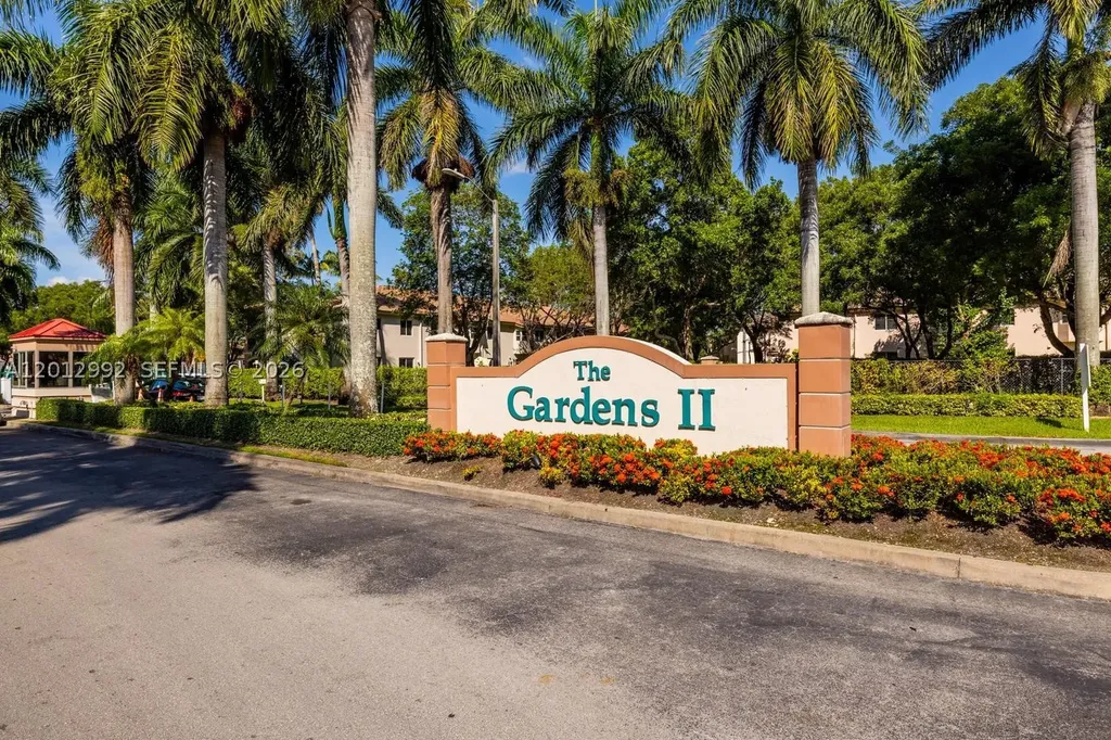 1320 SE 31st Court Homestead FL 33035