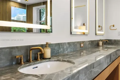 701 Crandon Boulevard Key Biscayne FL 33149