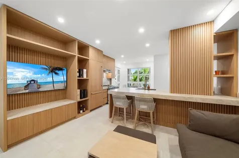701 Crandon Boulevard Key Biscayne FL 33149