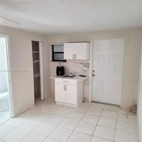 5871 NW 199th Street Hialeah FL 33015