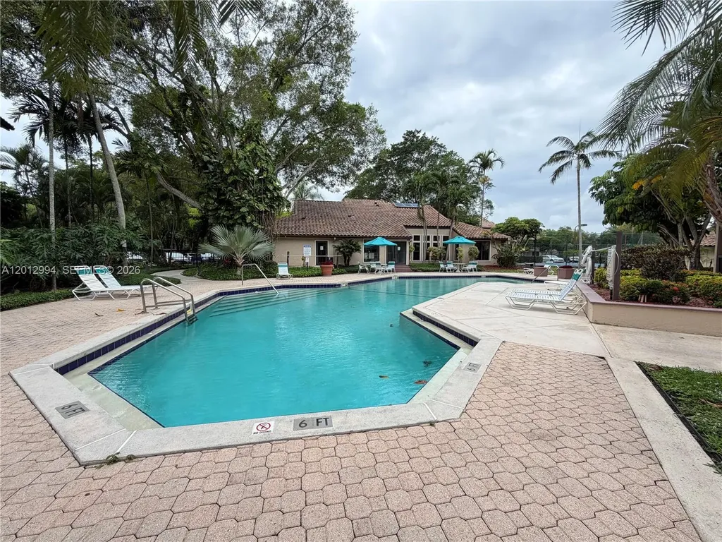 4281 W Mcnab Road Pompano Beach FL 33069