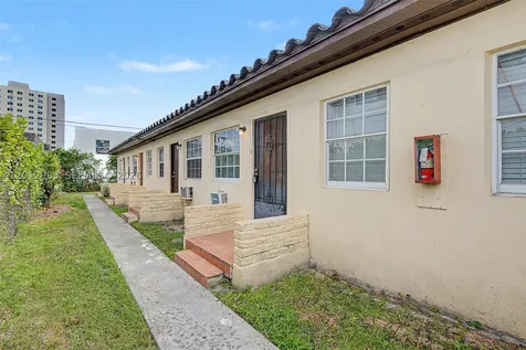 1021 SW 3rd Street Miami FL 33130