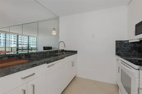 600 NE 36th Street Miami FL 33137