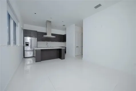 9165 NW 33rd Street Doral FL 33172