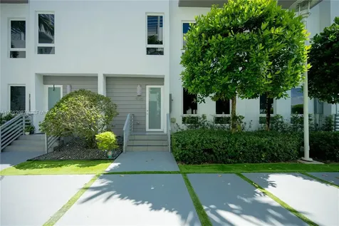 9165 NW 33rd Street Doral FL 33172