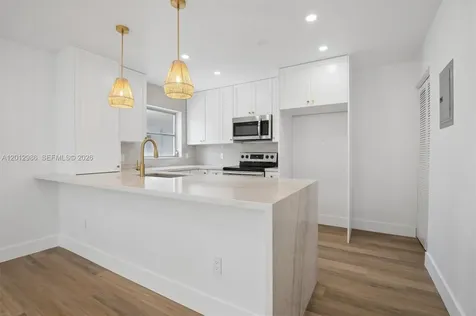 7775 SW 86th Street Miami FL 33143