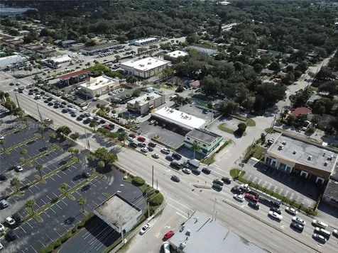 510 NE 167th Street Miami FL 33162