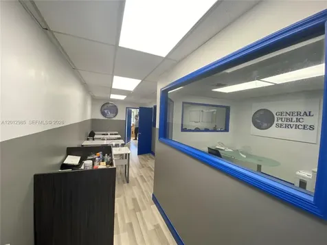 510 NE 167th Street Miami FL 33162