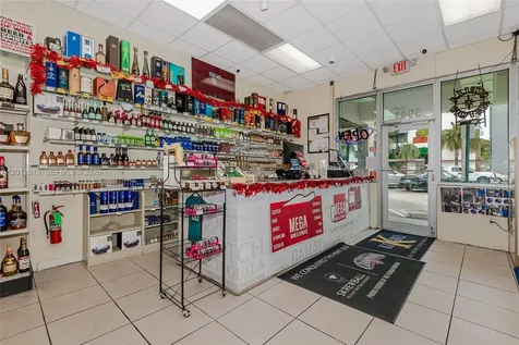 3941 NW 7 Street Miami FL 33126