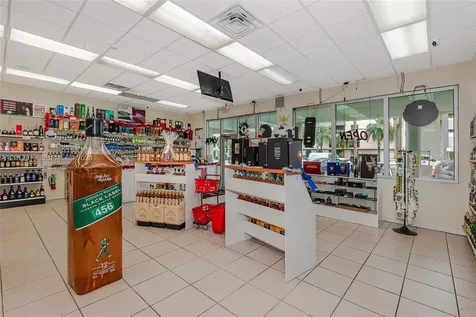 3941 NW 7 Street Miami FL 33126