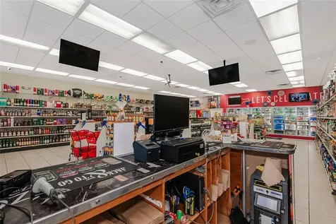 3941 NW 7 Street Miami FL 33126