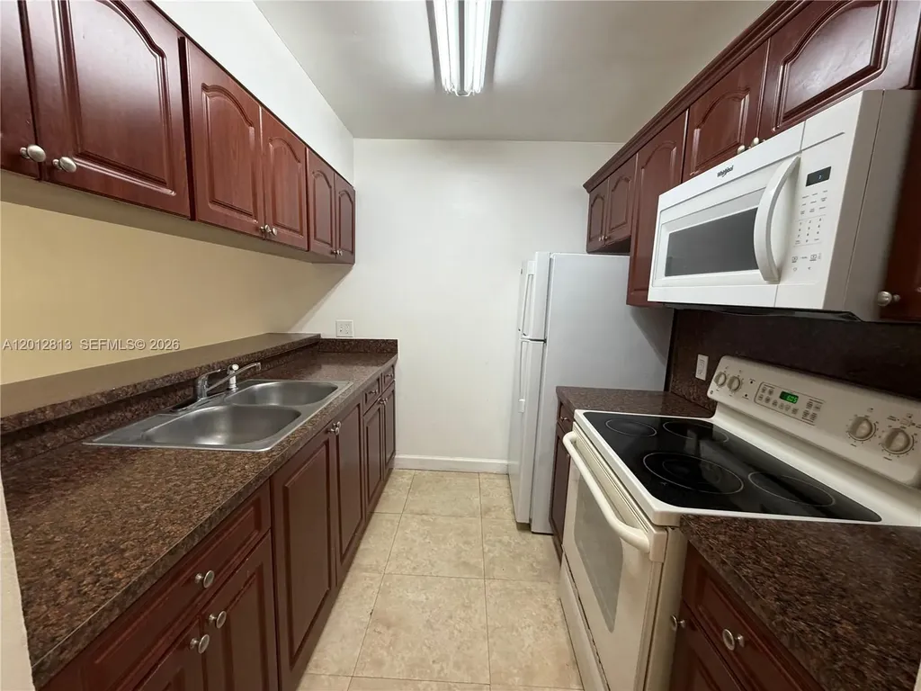 8100 Geneva Court Doral FL 33166